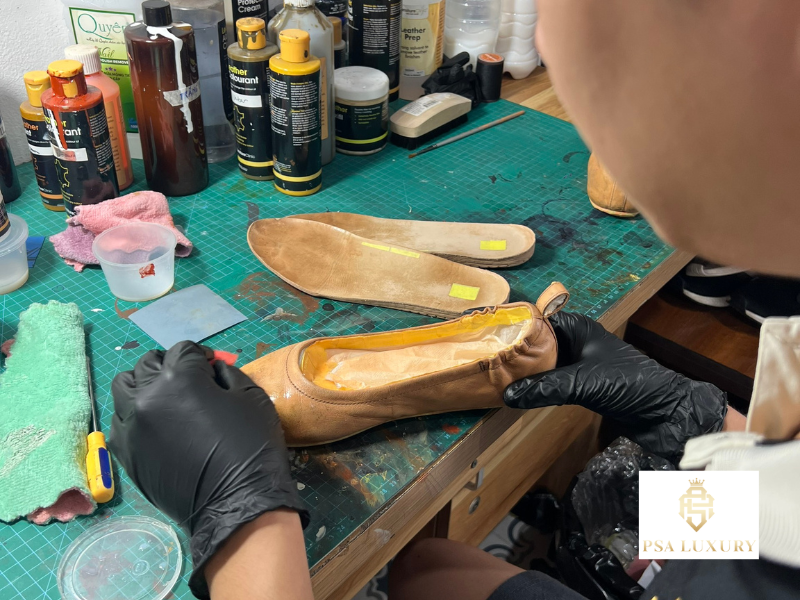 Đơn vị chuyên phục chế giày dép da tại Hà Nội