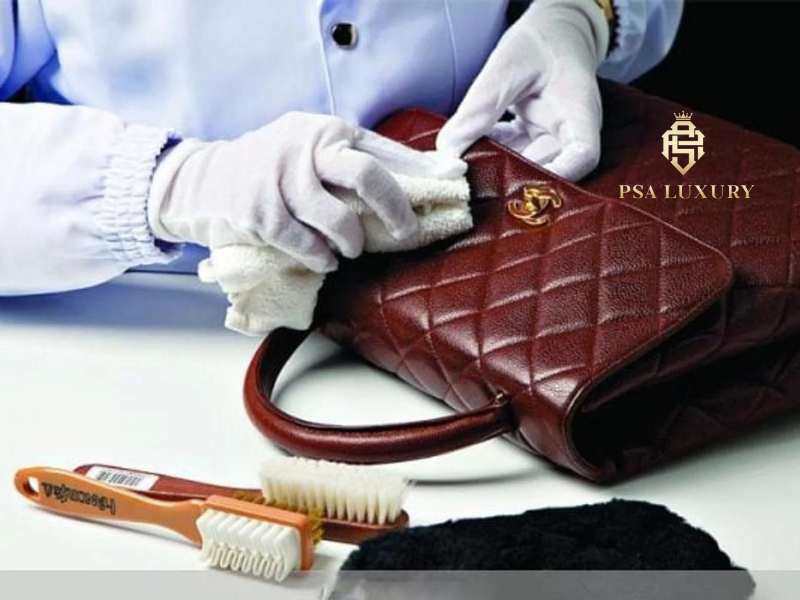 Lợi ích của dịch vụ sơn phục hồi đồ da so với việc thay thế