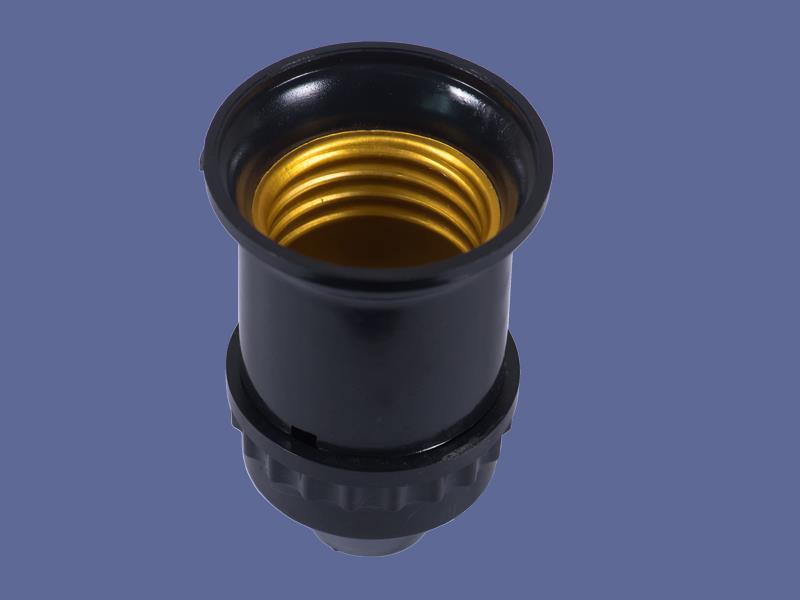 3 lý do nên sử dụng đui đèn chống nước cho trang trí, trồng trọt ngoài trời