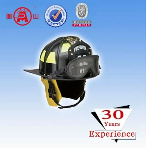 Mũ bảo hiểm giúp lính cứu hỏa nhìn xuyên khói