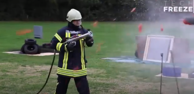 Những cỗ máy và phát minh cứu hỏa hiệu quả