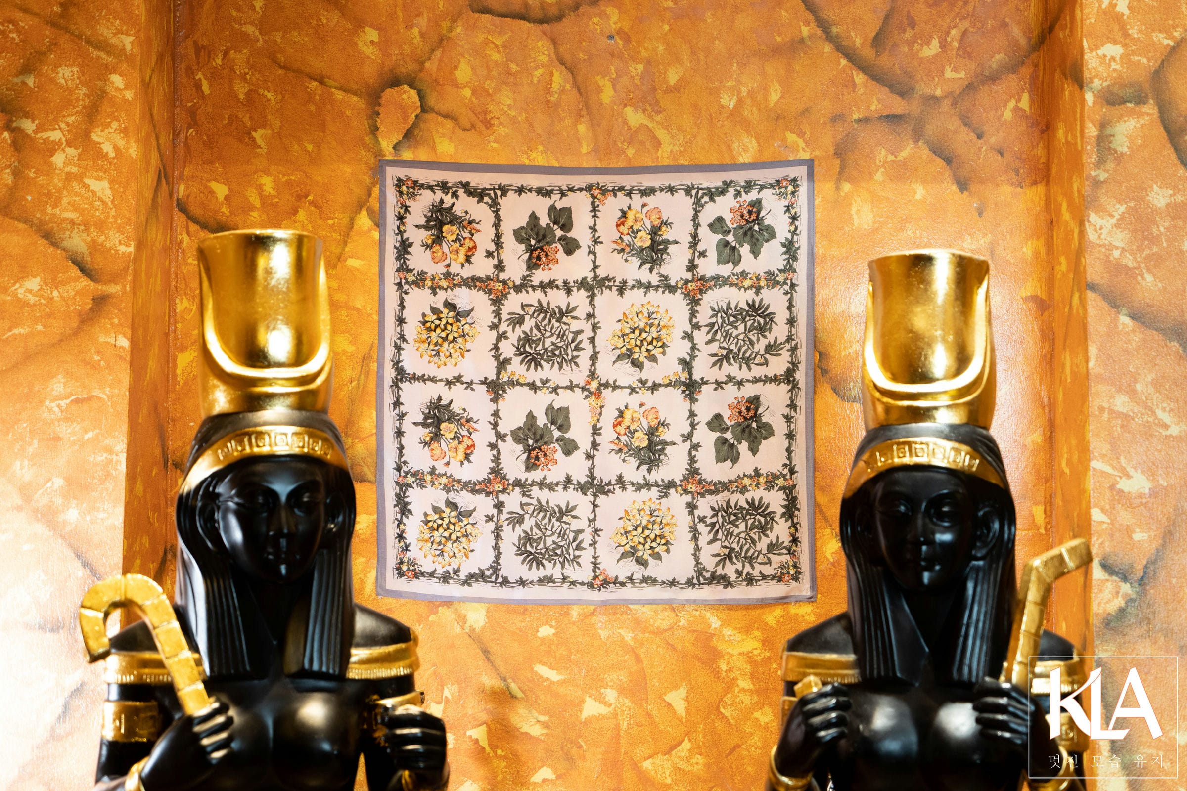 Khăn lụa cao cấp 70x70 - KLA472-09