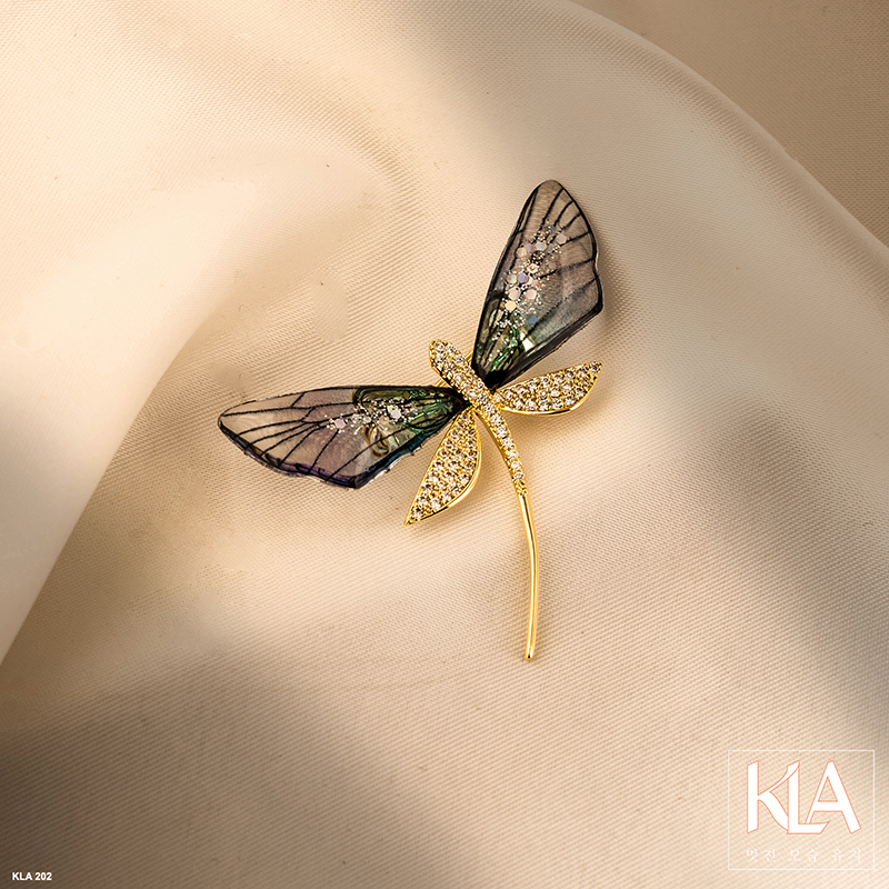 Trâm Cài Áo Cao Cấp KLA Luxury Gifts KLA202 Hình Chuồn Chuồn Vàng Đính Đá Moissanite Lấp Lánh