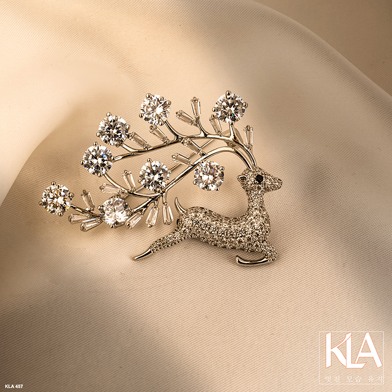 Trâm Cài Áo Cao Cấp KLA Luxury Gifts KLA457 Hình Tuần Lộc Đính Đá Moissanite Lấp Lánh