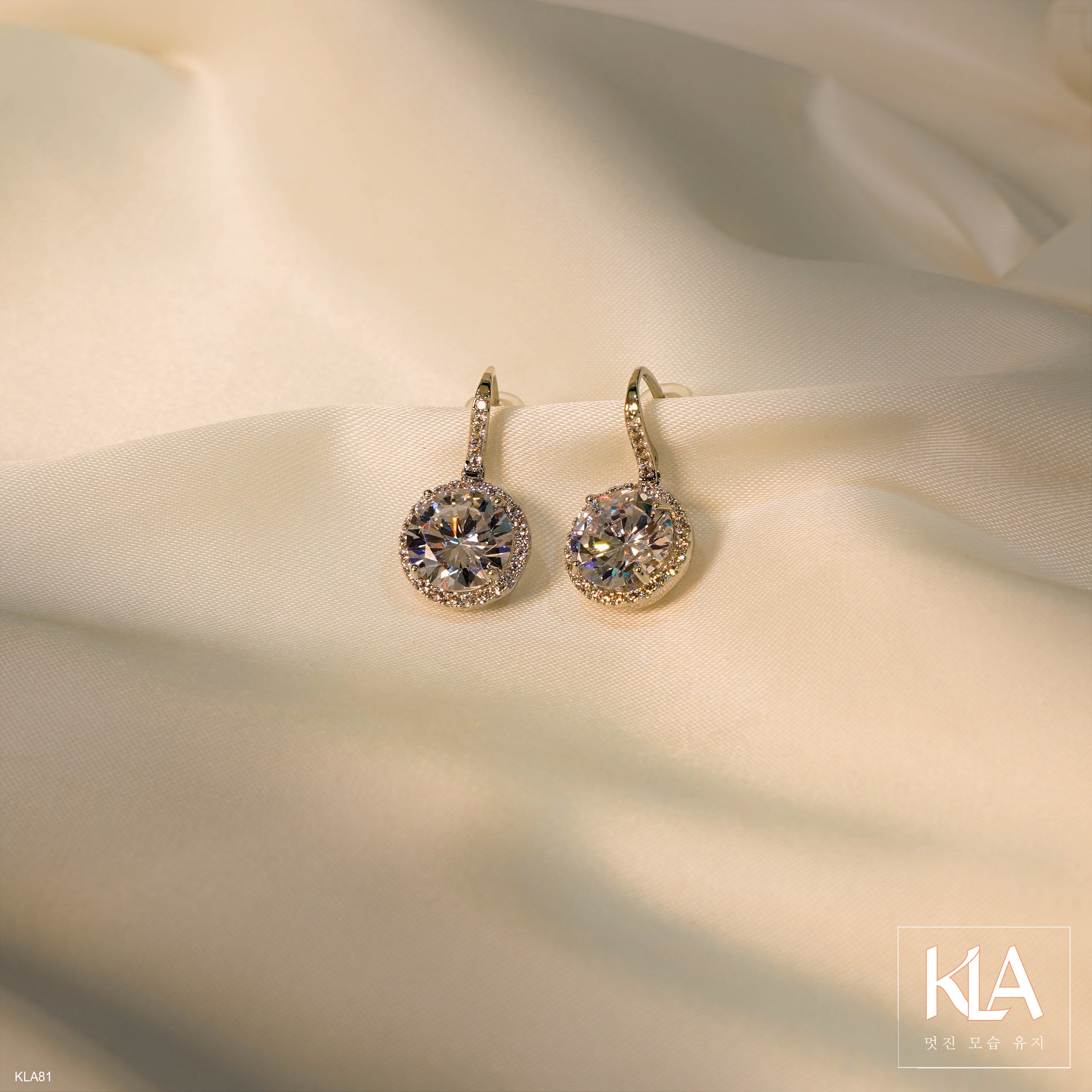 Bông Tai Nữ KLA Premium Limited Gifts KLA81 Đính Đá Moissanite Lấp Lánh