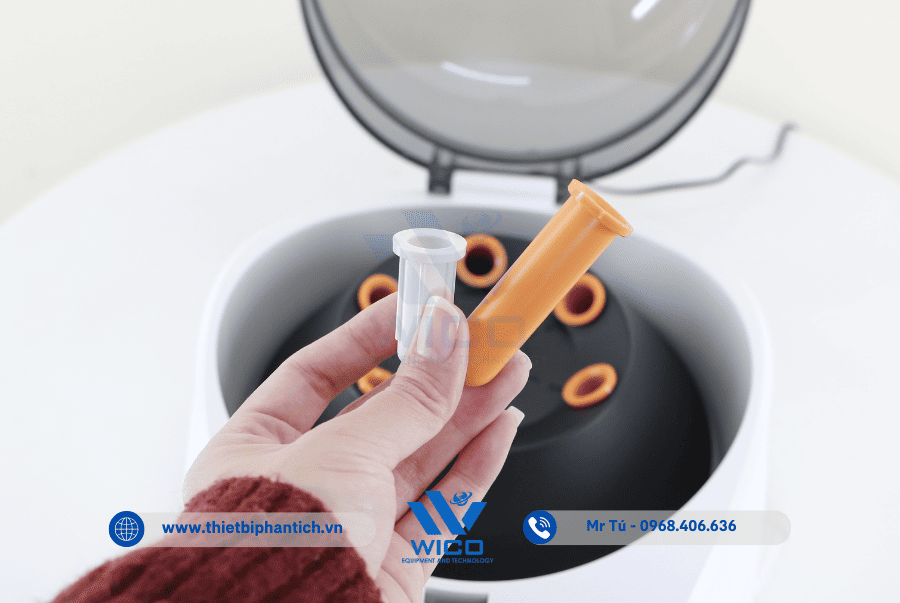 Máy có thể sử dụng 6 ống x 15ml/ 10ml/ 7ml/ 1.5-5ml