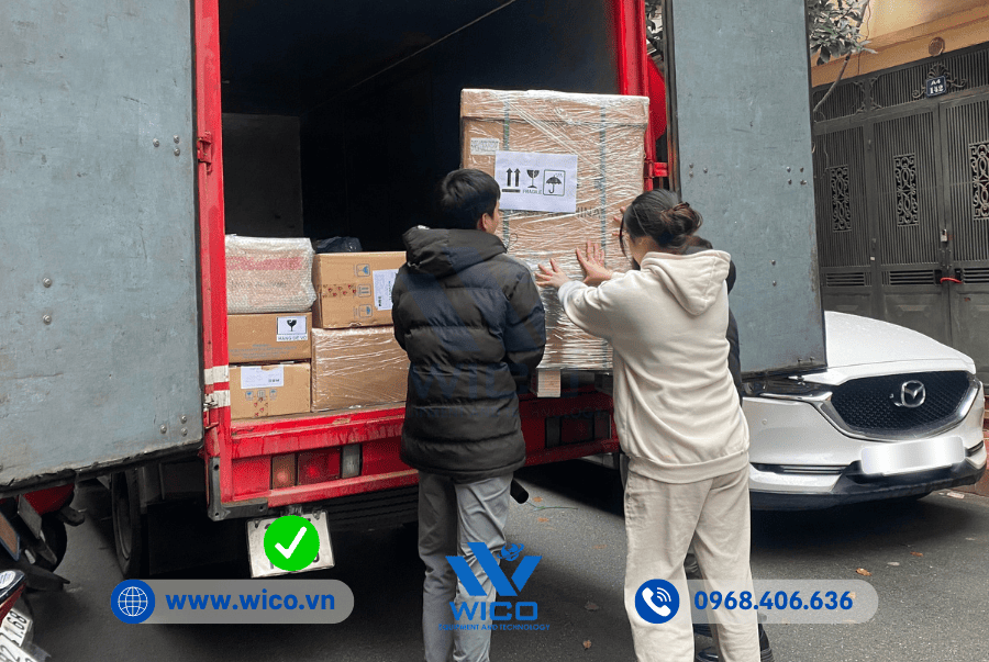 Bàn giao Tủ bảo quản Vacxin - Dược phẩm BPR-5V108 cho đơn vị vận chuyển