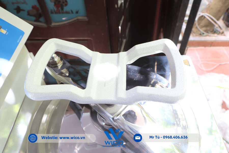 Tay mở nắp Nồi hấp tiệt trùng AC-60