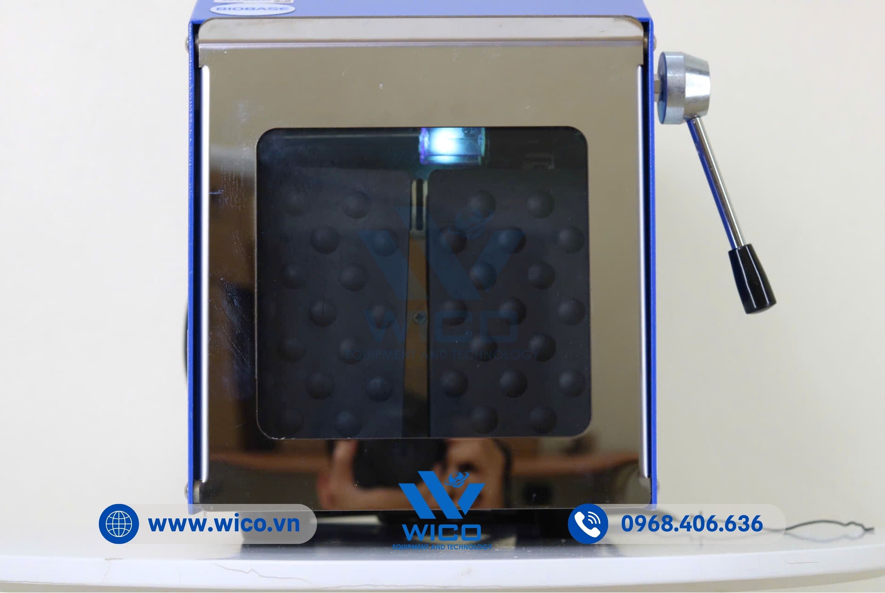 Máy Dập Mẫu Vi Sinh Biobase BFH-01