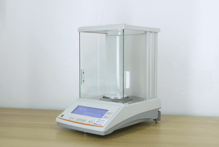 Cân phân tích 4 số lẻ JF-1004