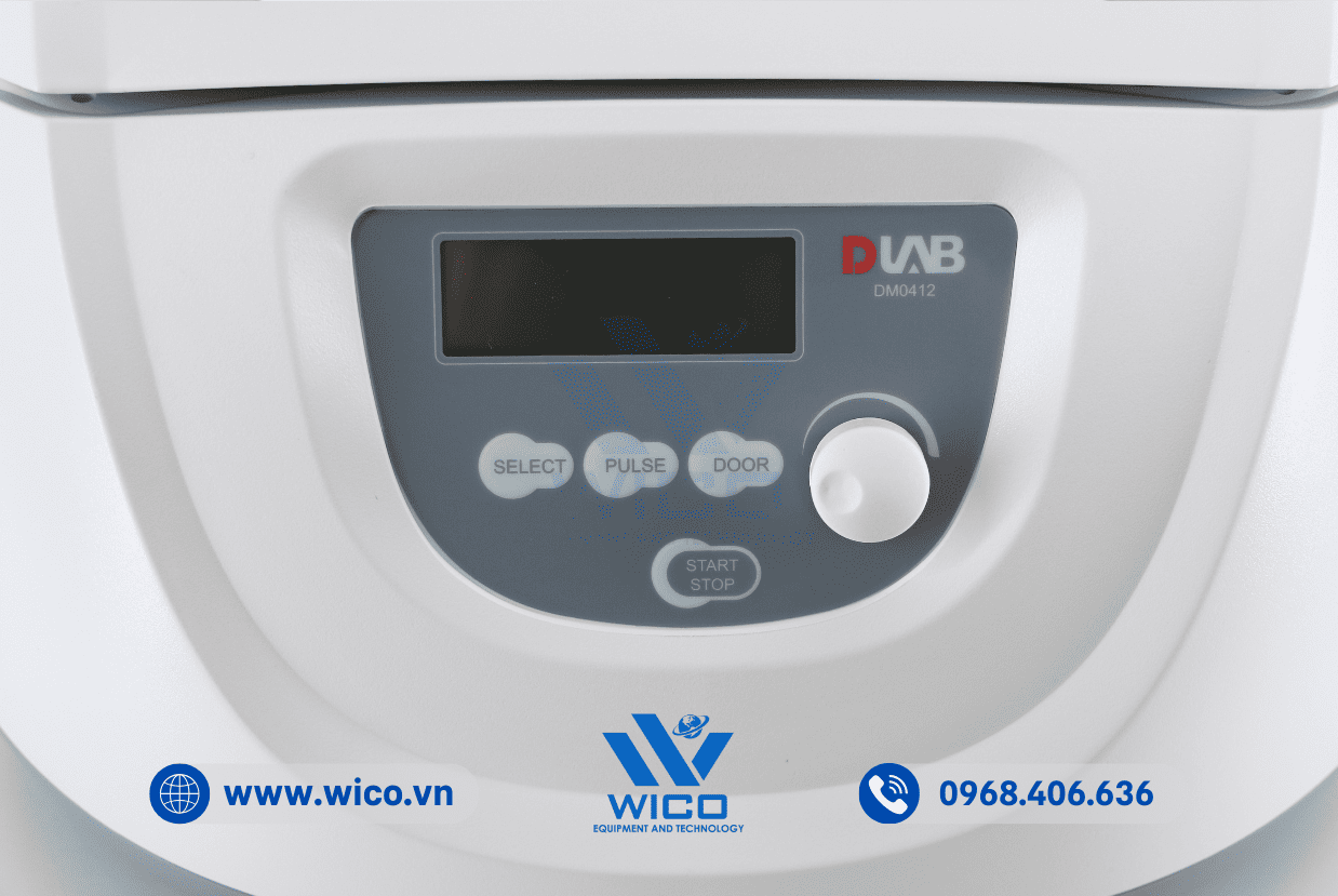 Màn hình LCD hiển thị thời gian và tốc độ