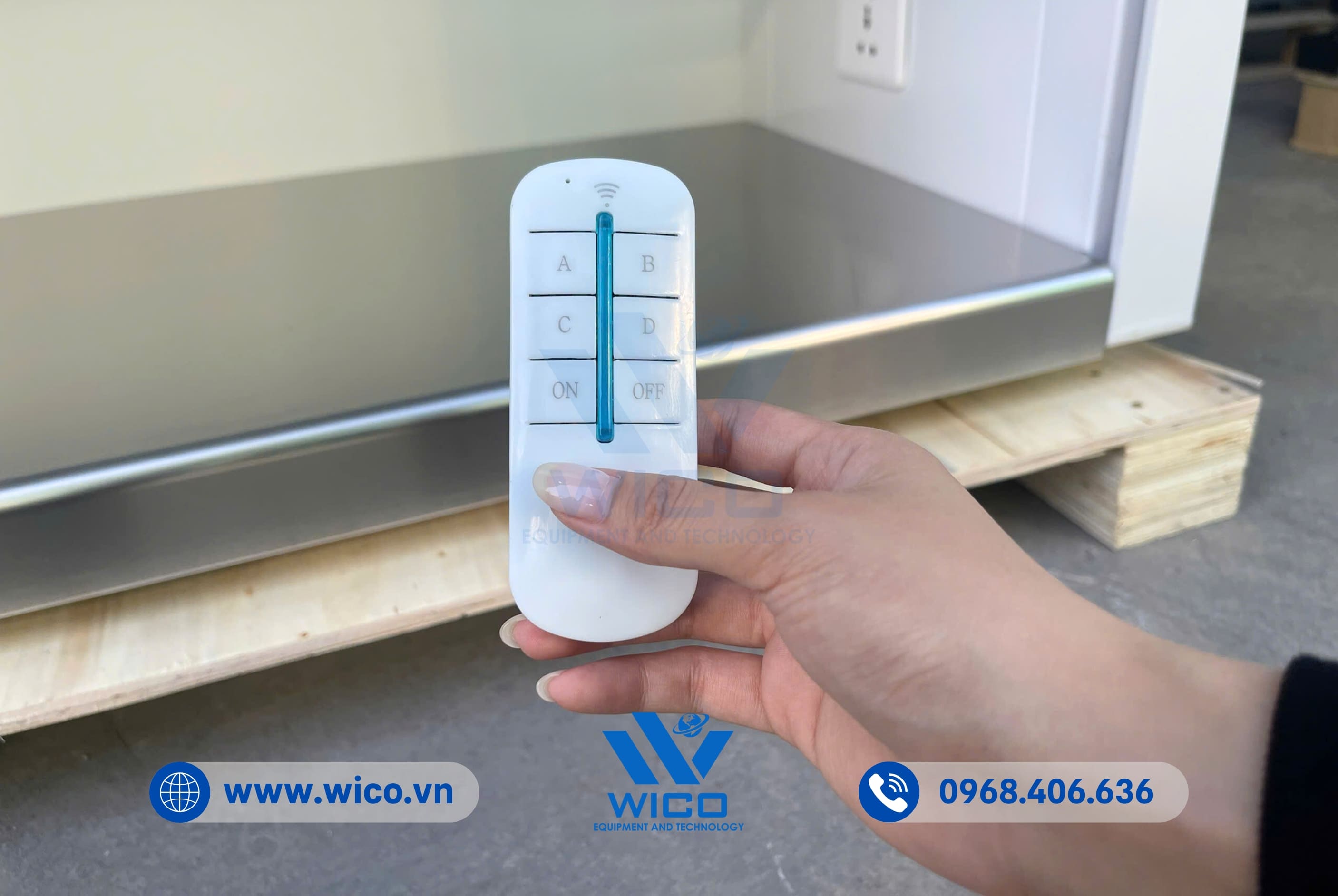 Tủ Cấy Vi Sinh Để Bàn Thổi Đứng VD-850 | 1 Người Thao Tác