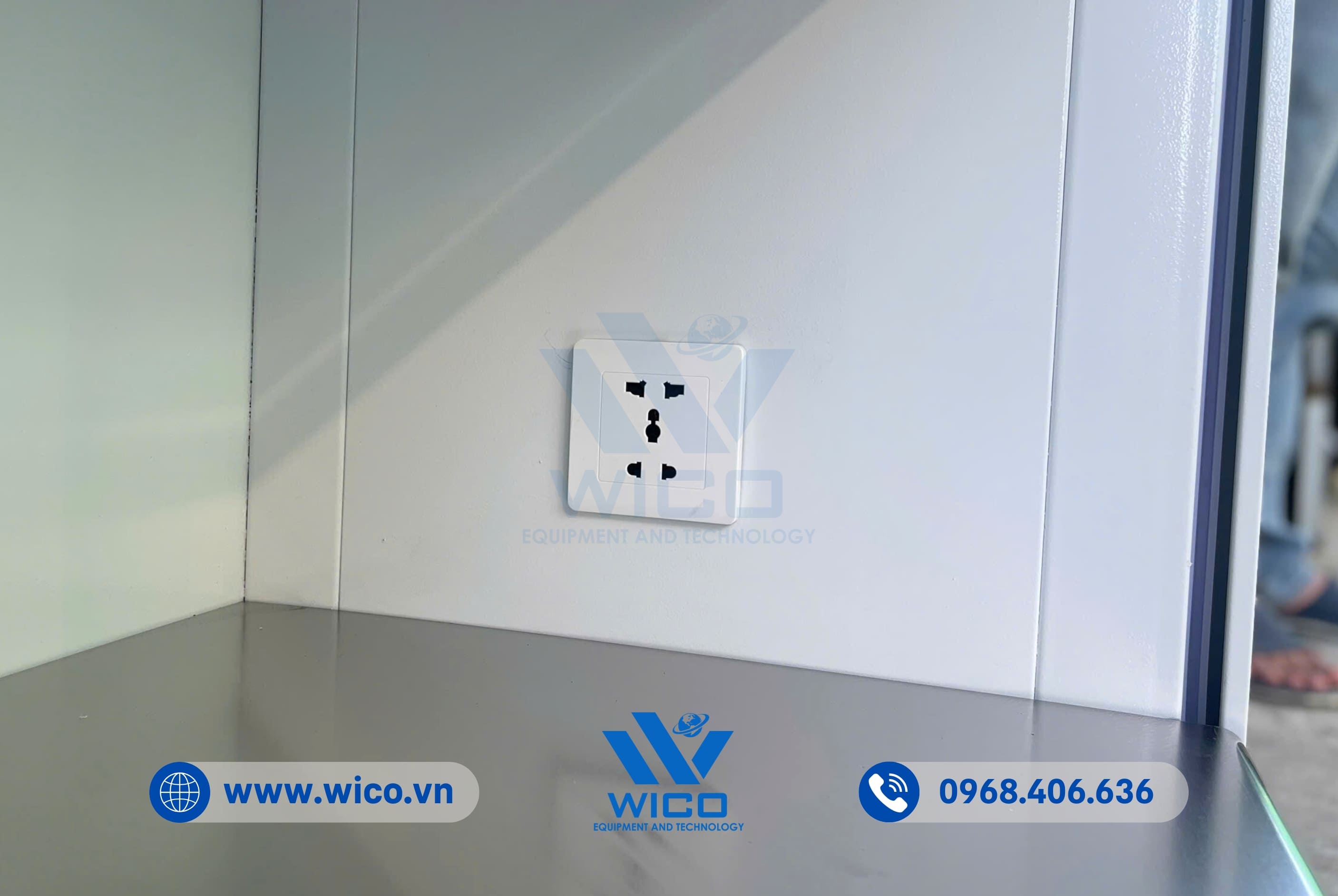 Tủ Cấy Vi Sinh Để Bàn Thổi Đứng VD-850 | 1 Người Thao Tác