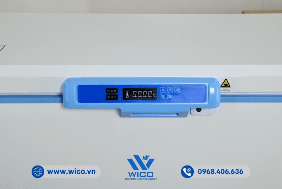 Màn hình LCD hiển thị nhiệt độ và các thông số khác