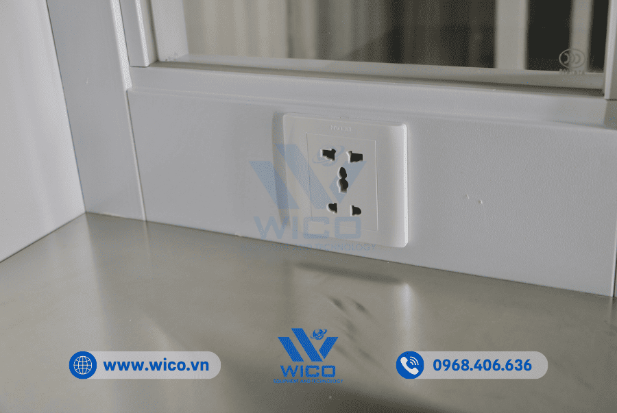Ổ cắm trong buồng Tủ cấy vi sinh SW-CJ-2D