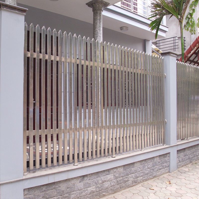 Cửa cổng inox 9