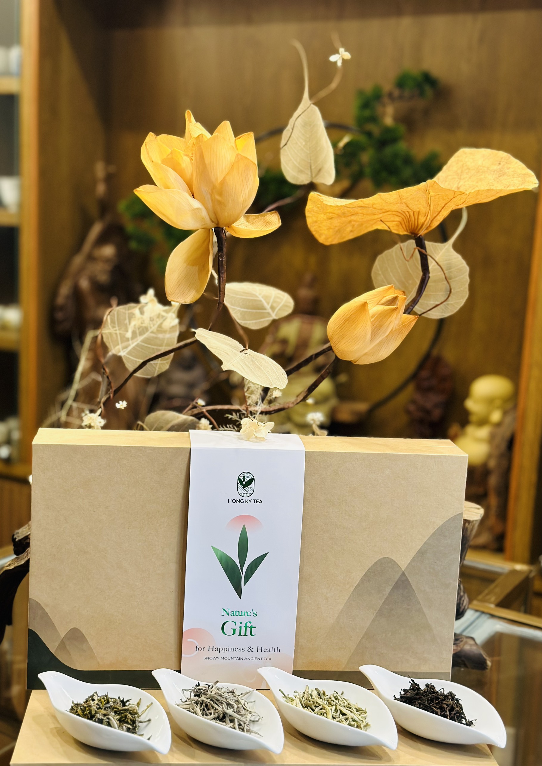 Quà tặng Như Ý - Trà Shan Tuyết cổ thụ - Hồng Kỳ Tea