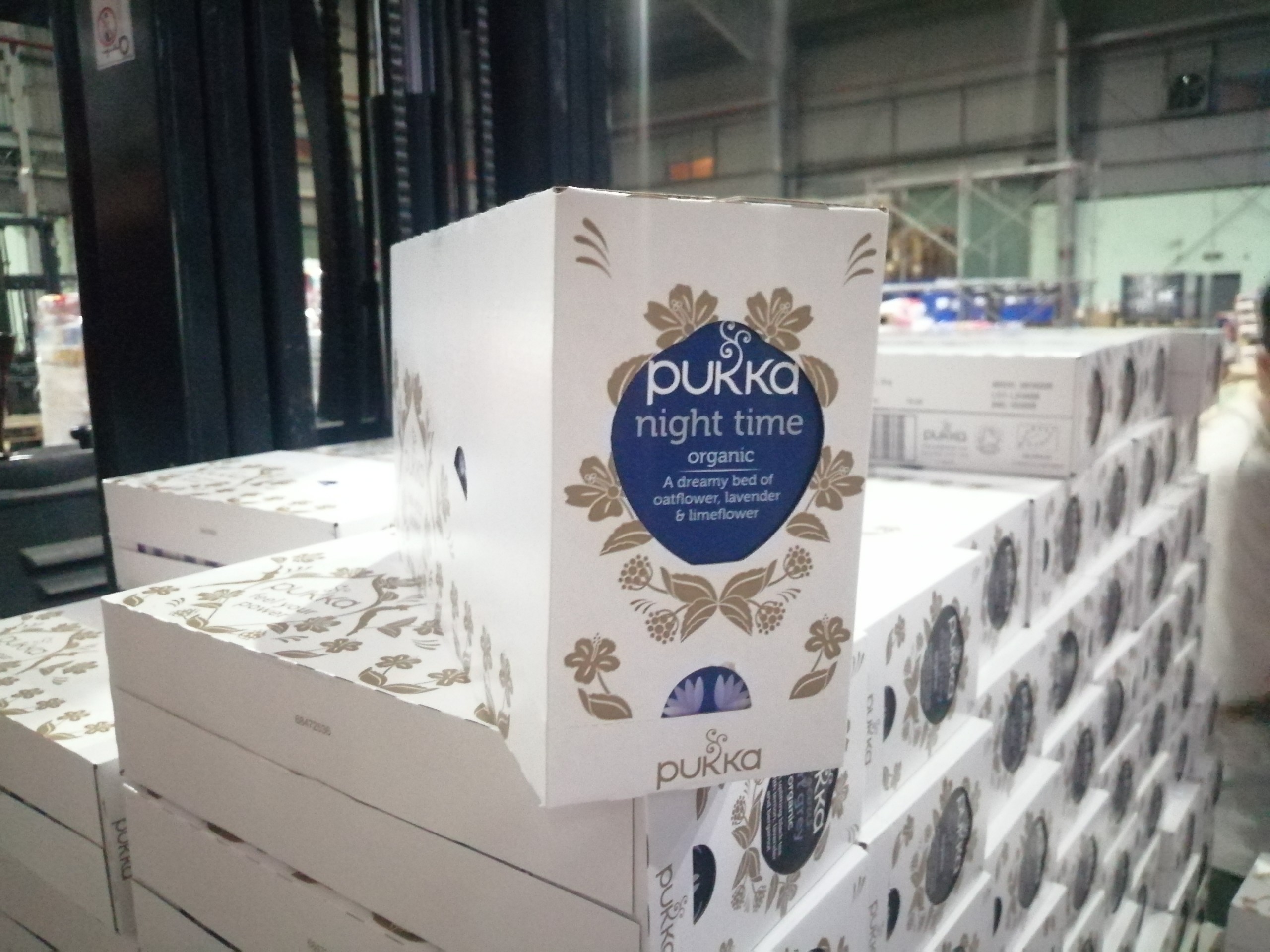 Trà Thảo Mộc Thư Giãn Phong Cách Anh Quốc Pukka Nightime Herbal Tea Organic, Hộp 20 gói