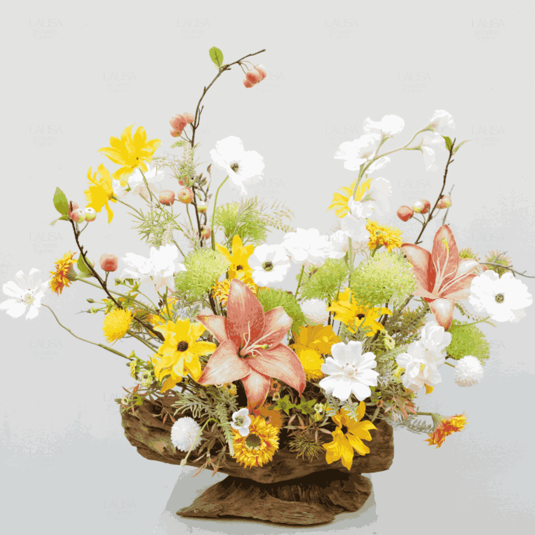 Hoa Tranh - Hoa Giả Cao Cấp Quận 2 – Quà Tặng Ý Nghĩa Mùa Trung Thu 2025