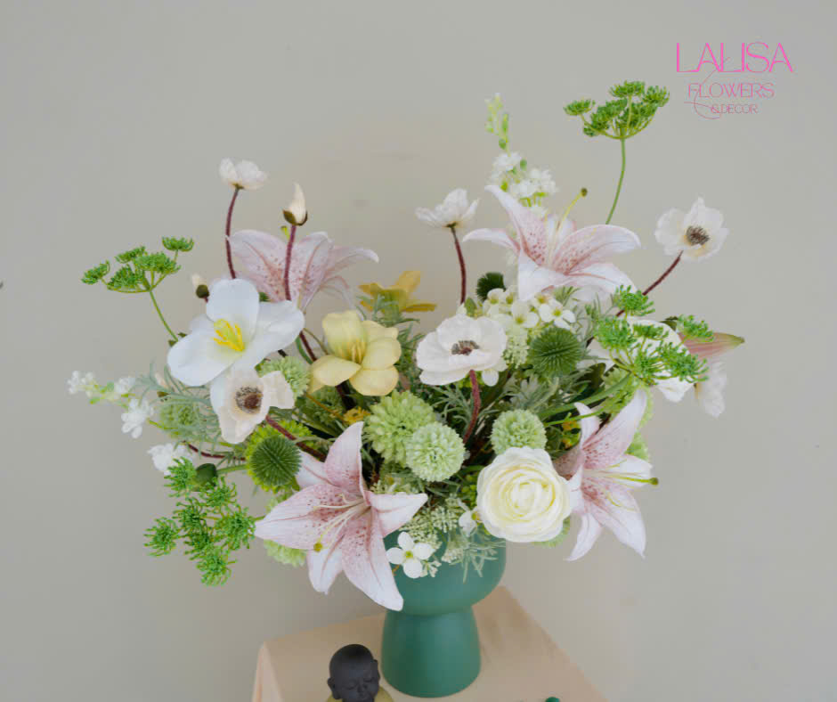 5 MẪU BÌNH HOA DECOR TỐI GIẢN KHIẾN KHÔNG GIAN SỐNG CỦA BẠN ĐẲNG CẤP HƠN