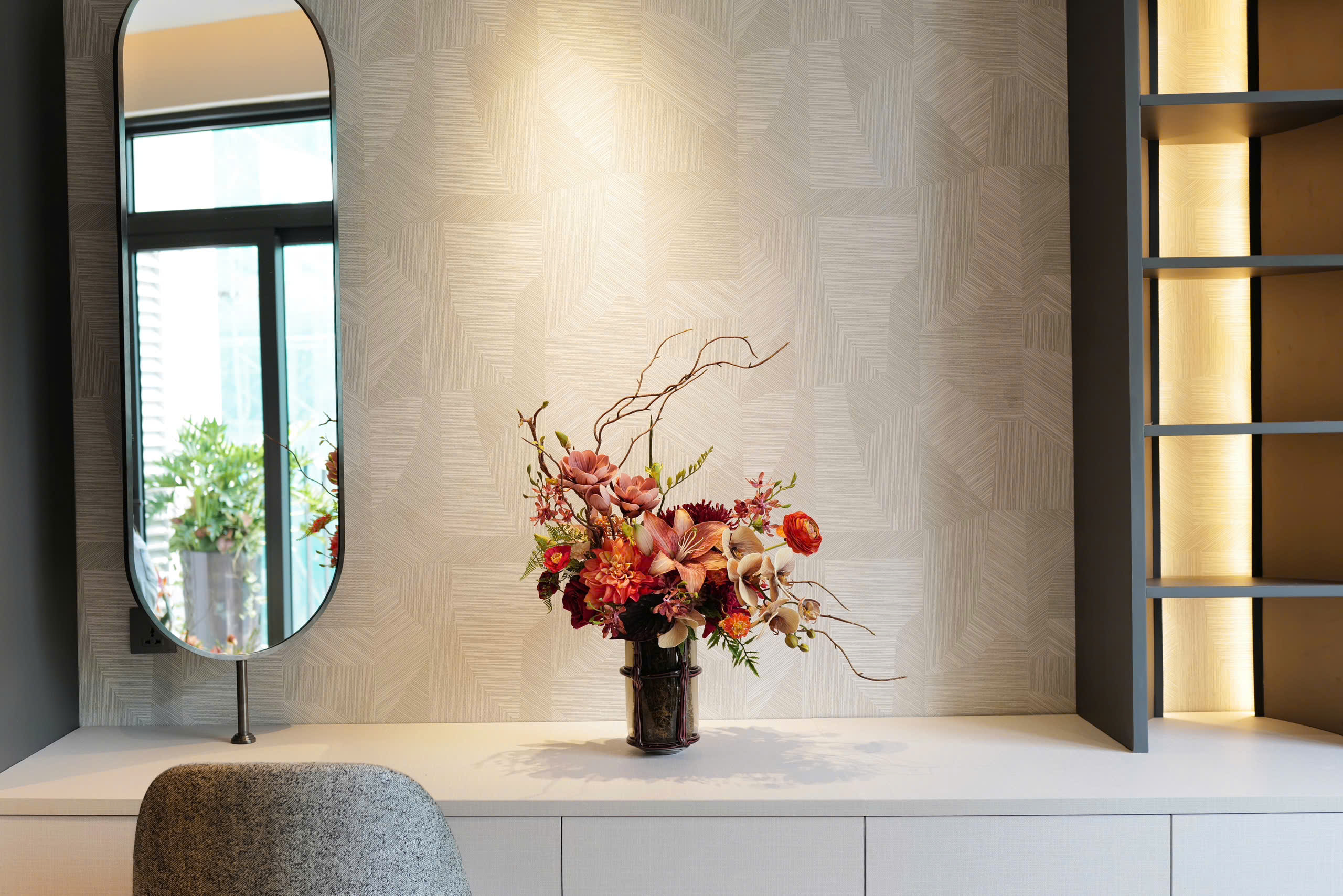 3 MẪU BÌNH HOA PHONG THUỶ GIÚP KHÔNG GIAN LUÔN TƯƠI MỚI VÀ VƯỢNG KHÍ