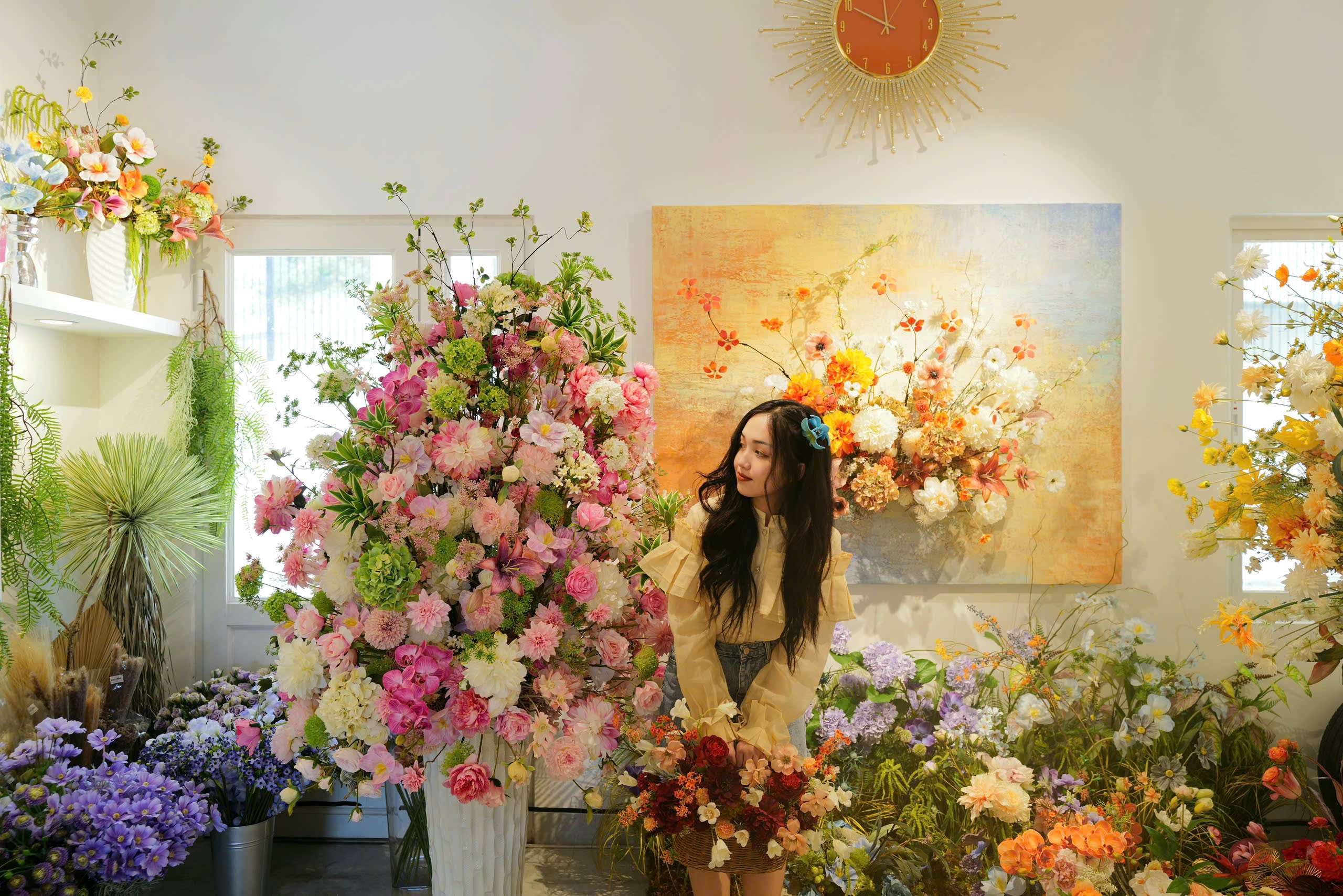 Vì sao ngày càng nhiều người chọn hoa lụa thay vì hoa tươi?