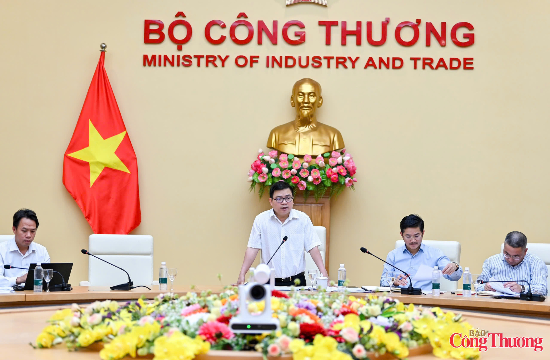 Luật Hóa chất 2025: Tạo hành lang mới, thúc đẩy ngành hóa chất bứt tốc