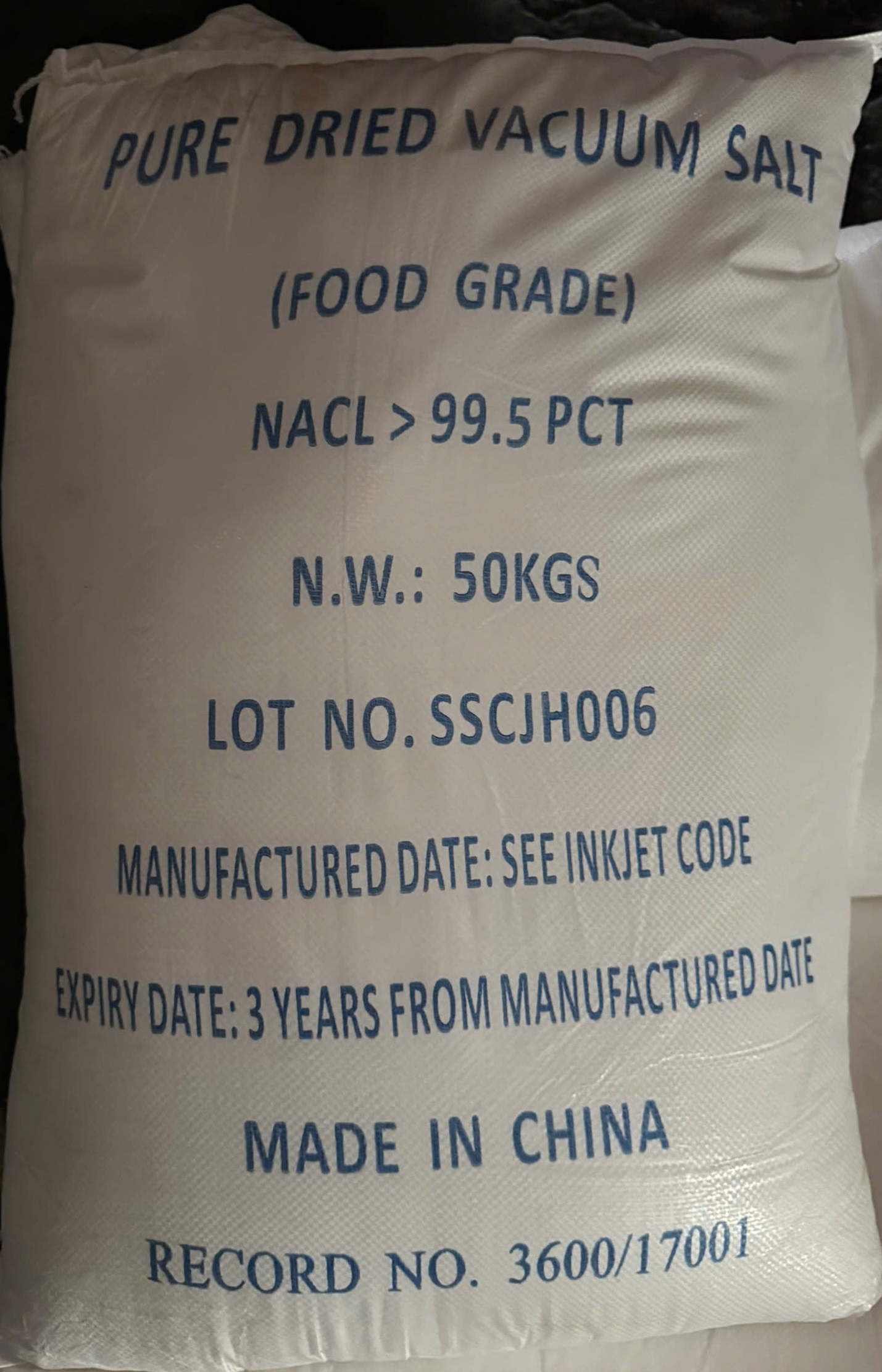 Natri clorua - Thực phẩm - TQ - 50kg - Tính chất lý hóa và ứng dụng trong thực phẩm