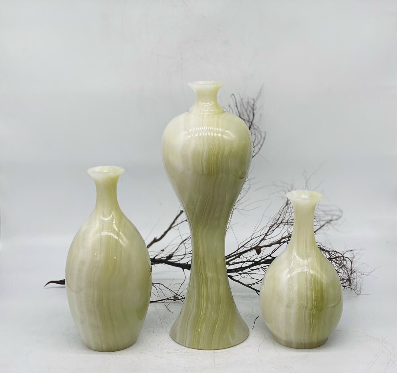 Hướng dẫn đặt Lục Bình Đá trong nhà chuẩn phong thủy: Chi tiết và chính xác