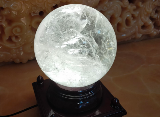 Ý nghĩa quả cầu phong thủy – Thu hút may mắn, tài lộc