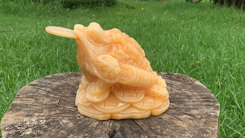 Cóc Thiềm thừ chiêu tài lộc