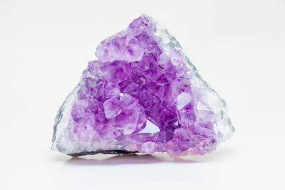 10 loại đá thạch anh được sử dụng phổ biến trong phong thủy