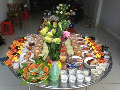 Mâm cúng khai trương đầu năm