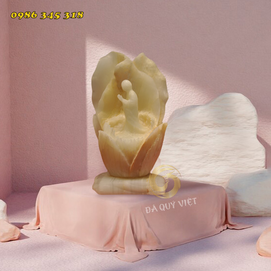 Tác phẩm nhất tâm bái Phật (KT 40cm x 20cm)