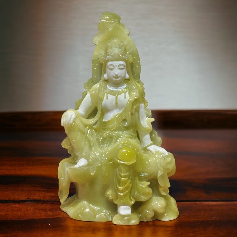 Tác phẩm Quan Thế Âm Bồ Tát (KT 53cm x 30cm)