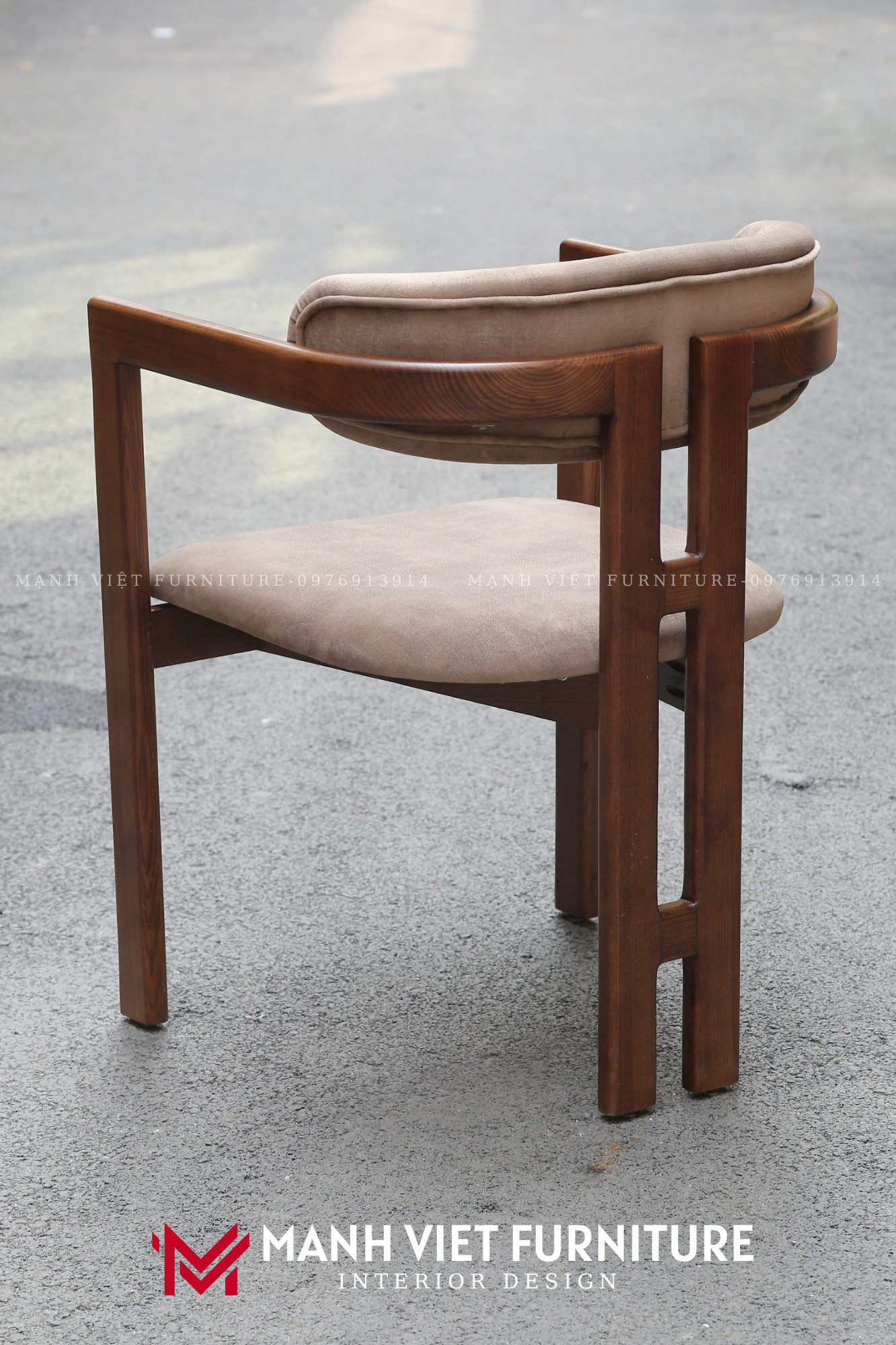 Pamplona Chair