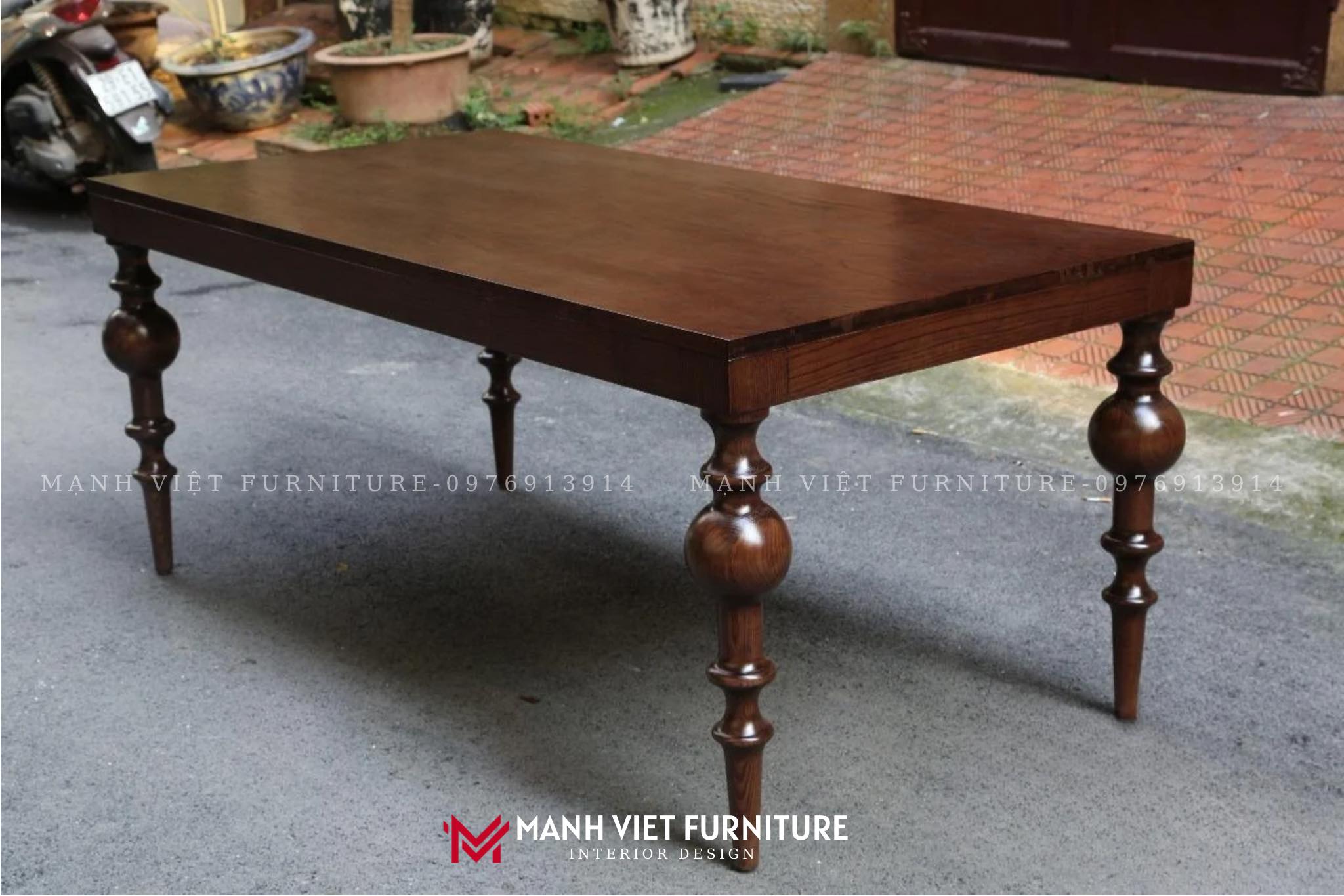 Desk and chair set 1