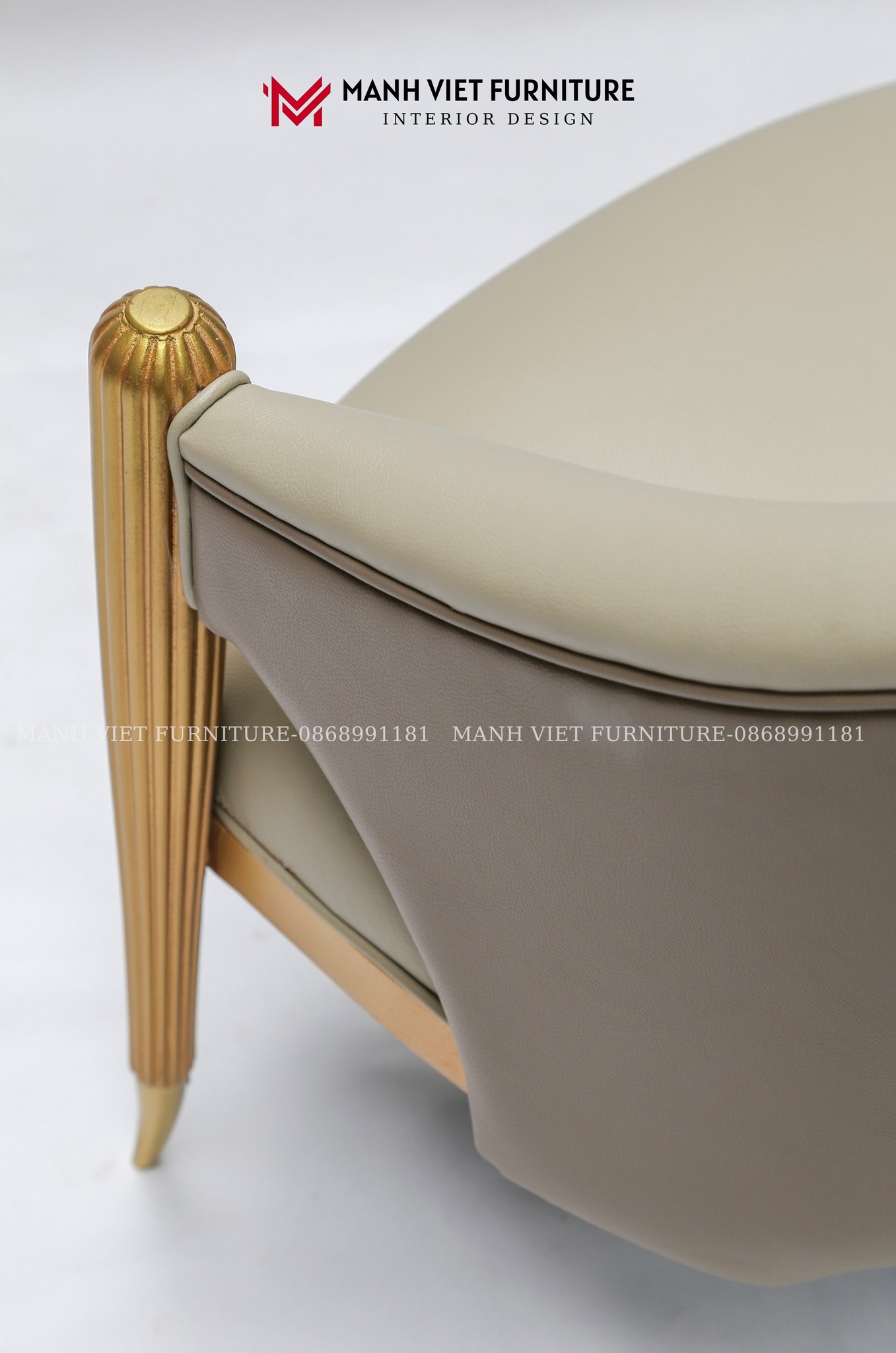Caracole Chair