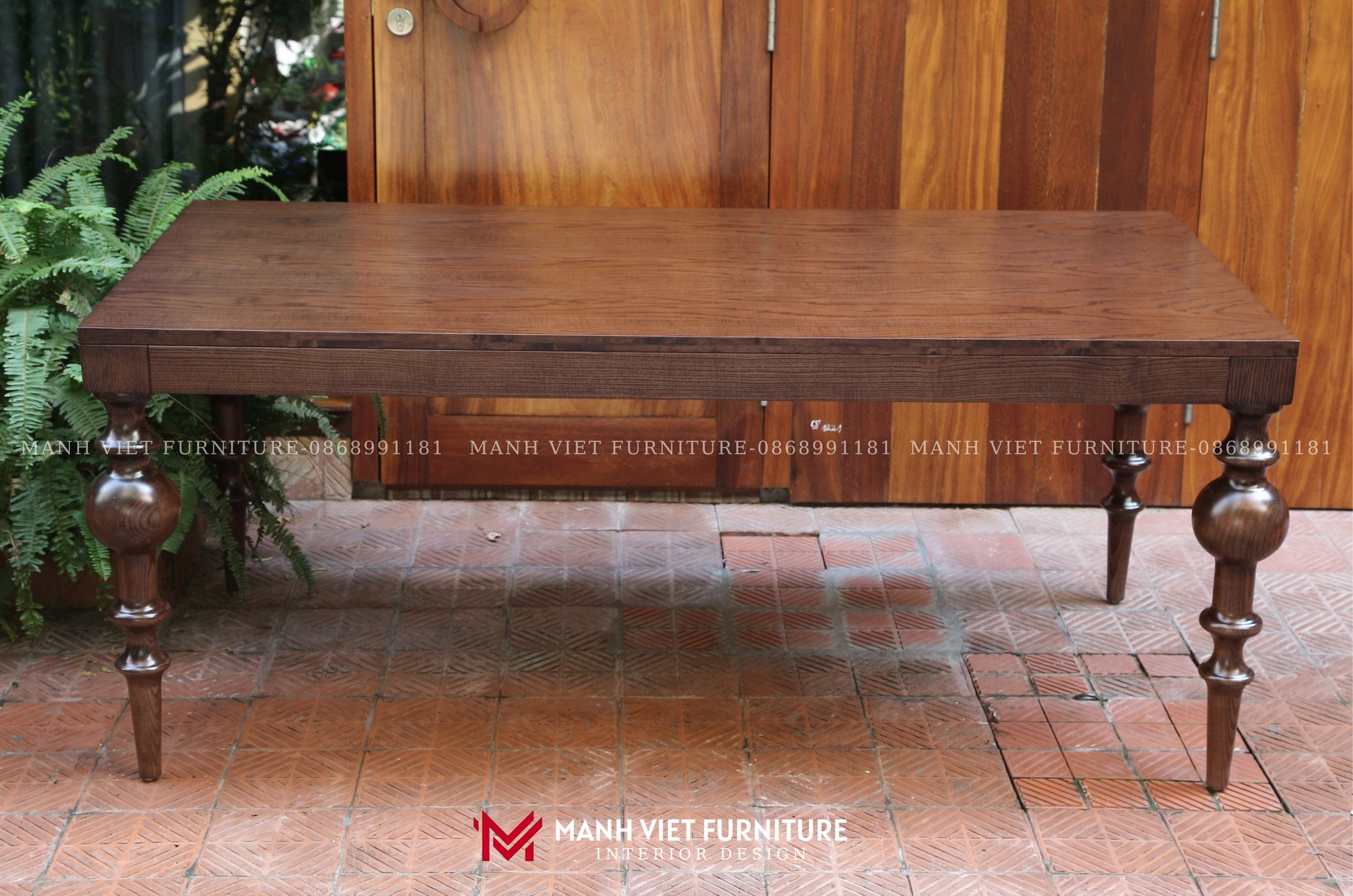 Viola Dining Table