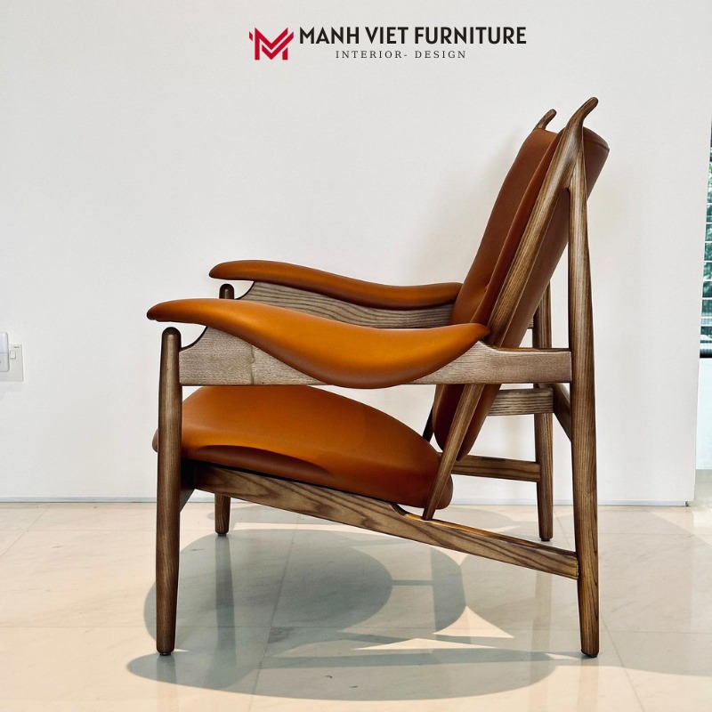 Chieftain Armchair