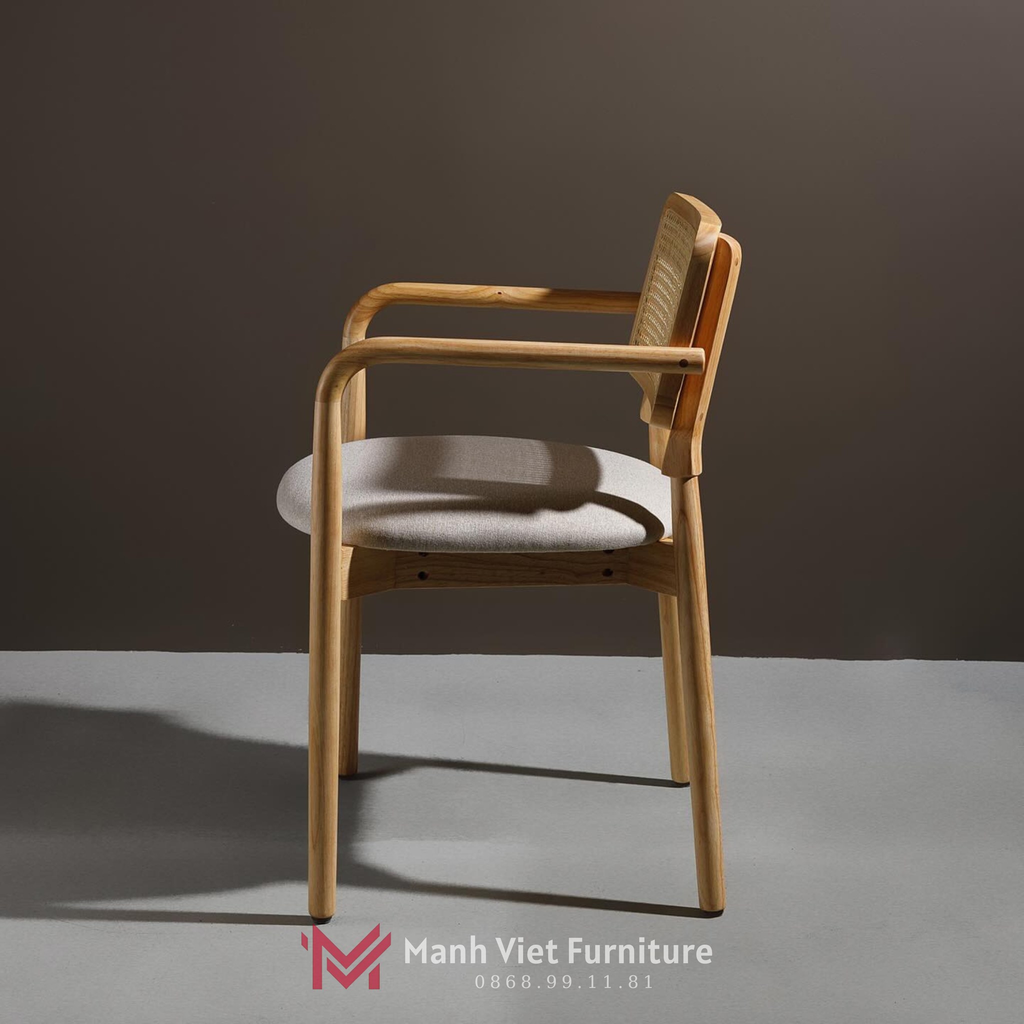 Sandy Chair