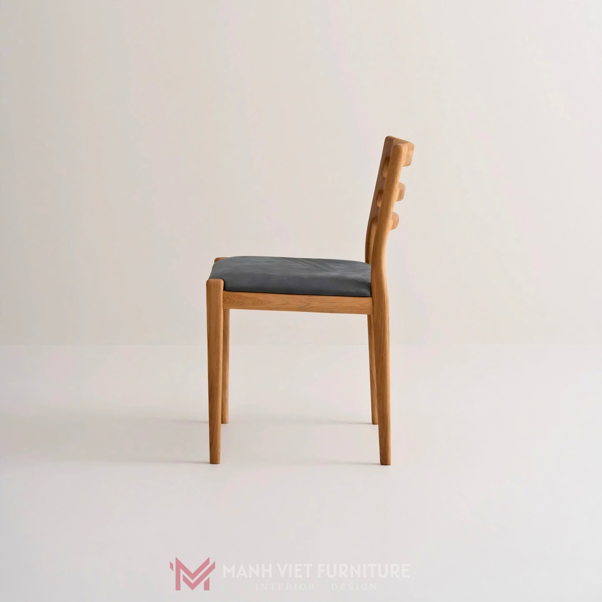 Voss Dining Chair