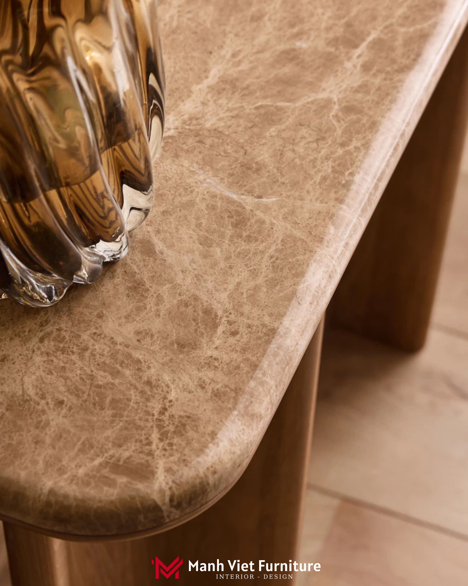 Aviano Console Table