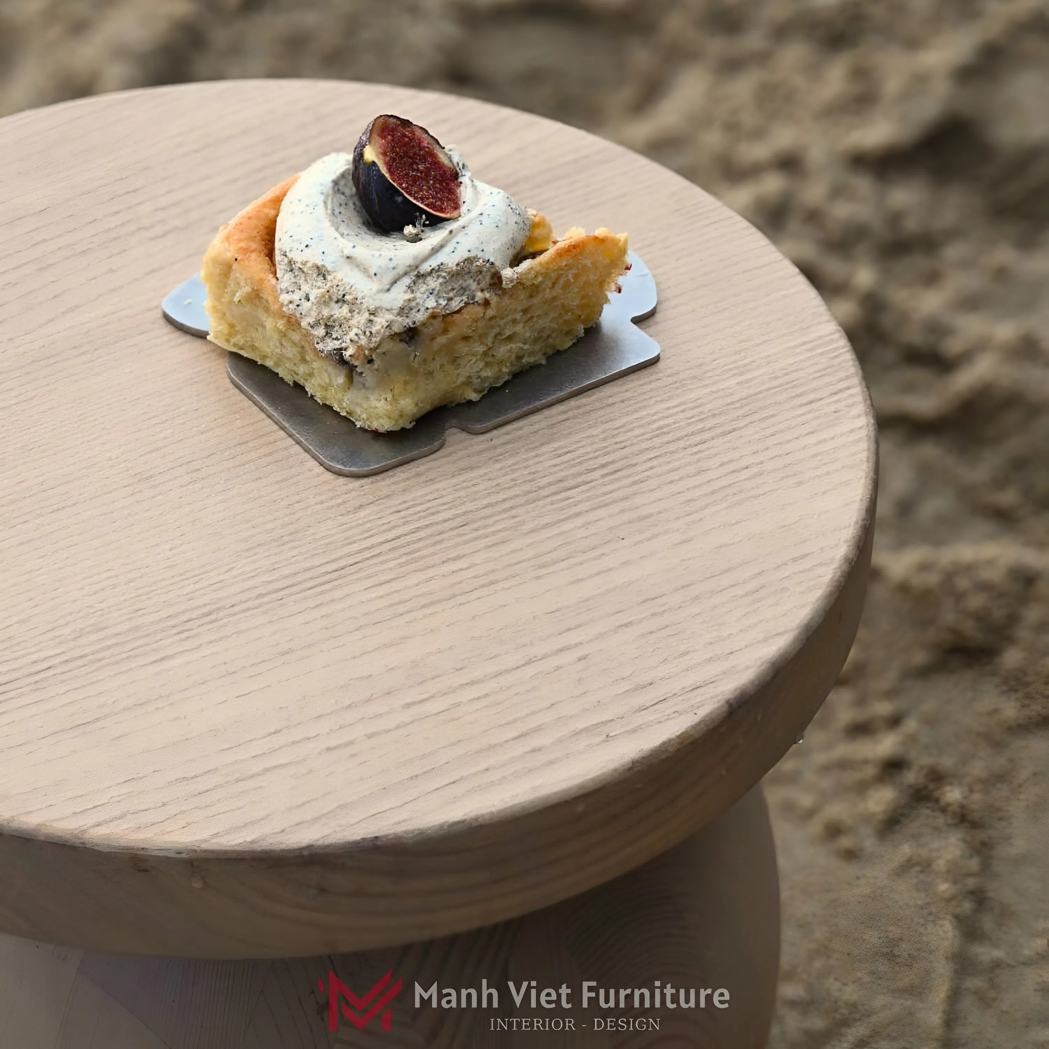 Sen Side Table