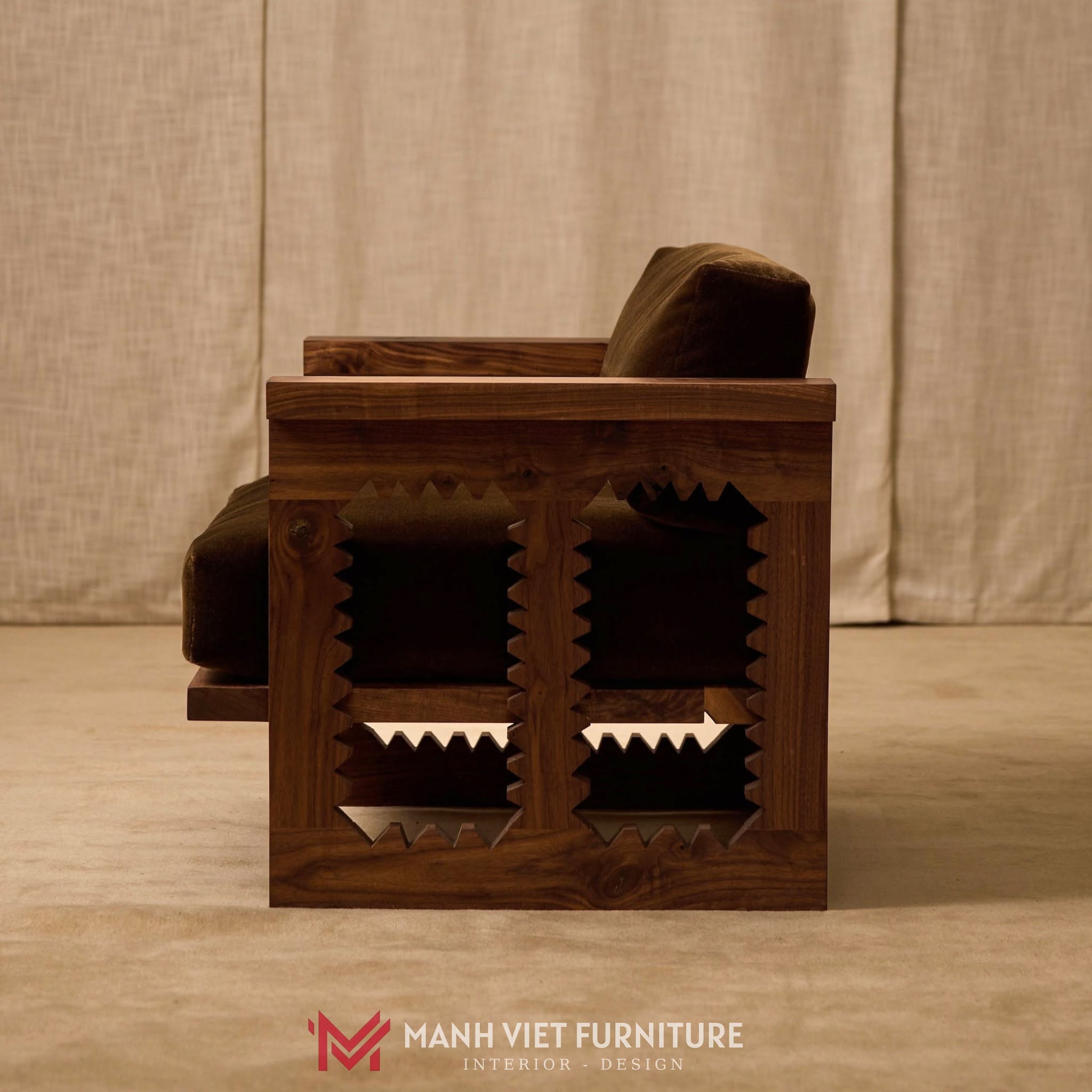 Jura Armchair