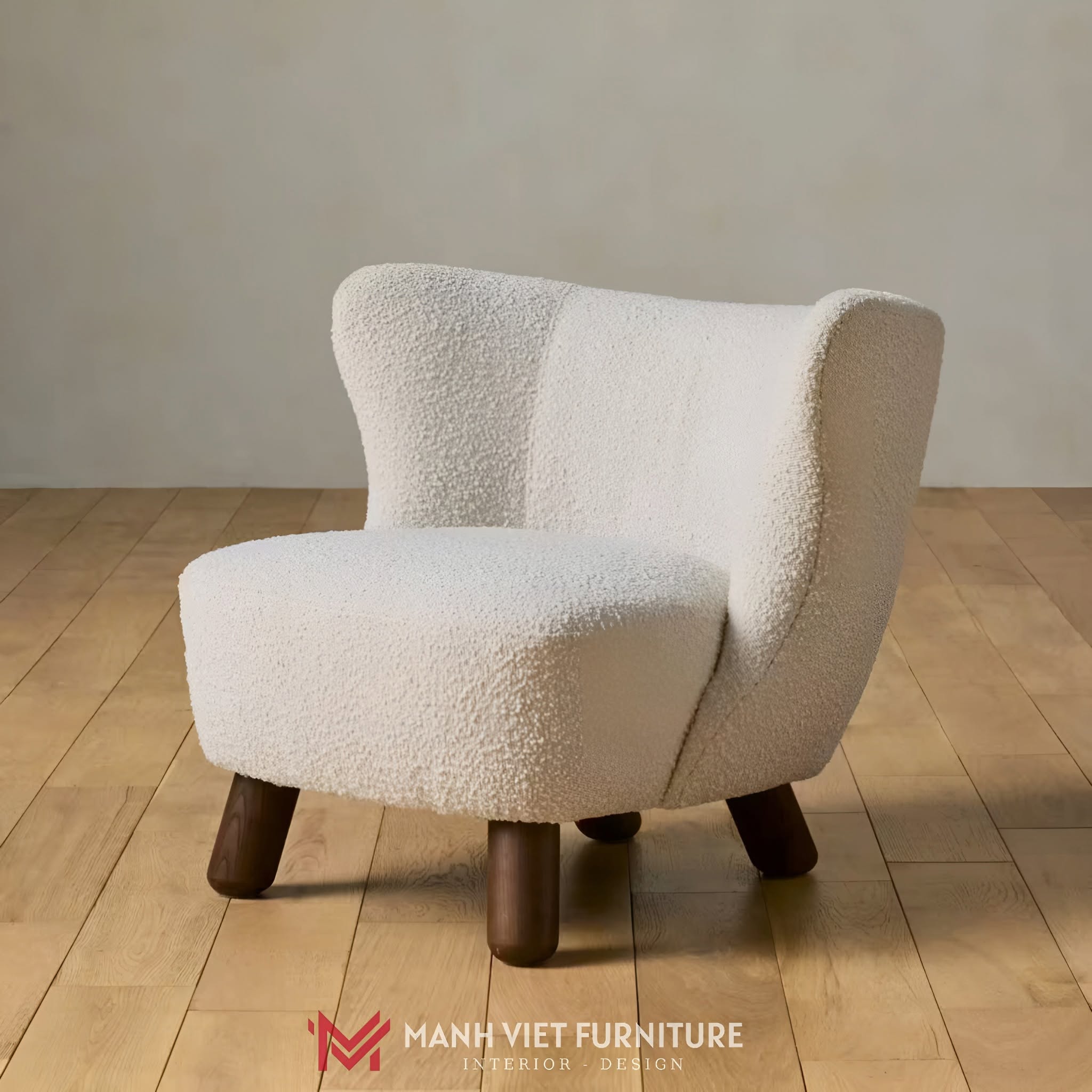Jari Armchair