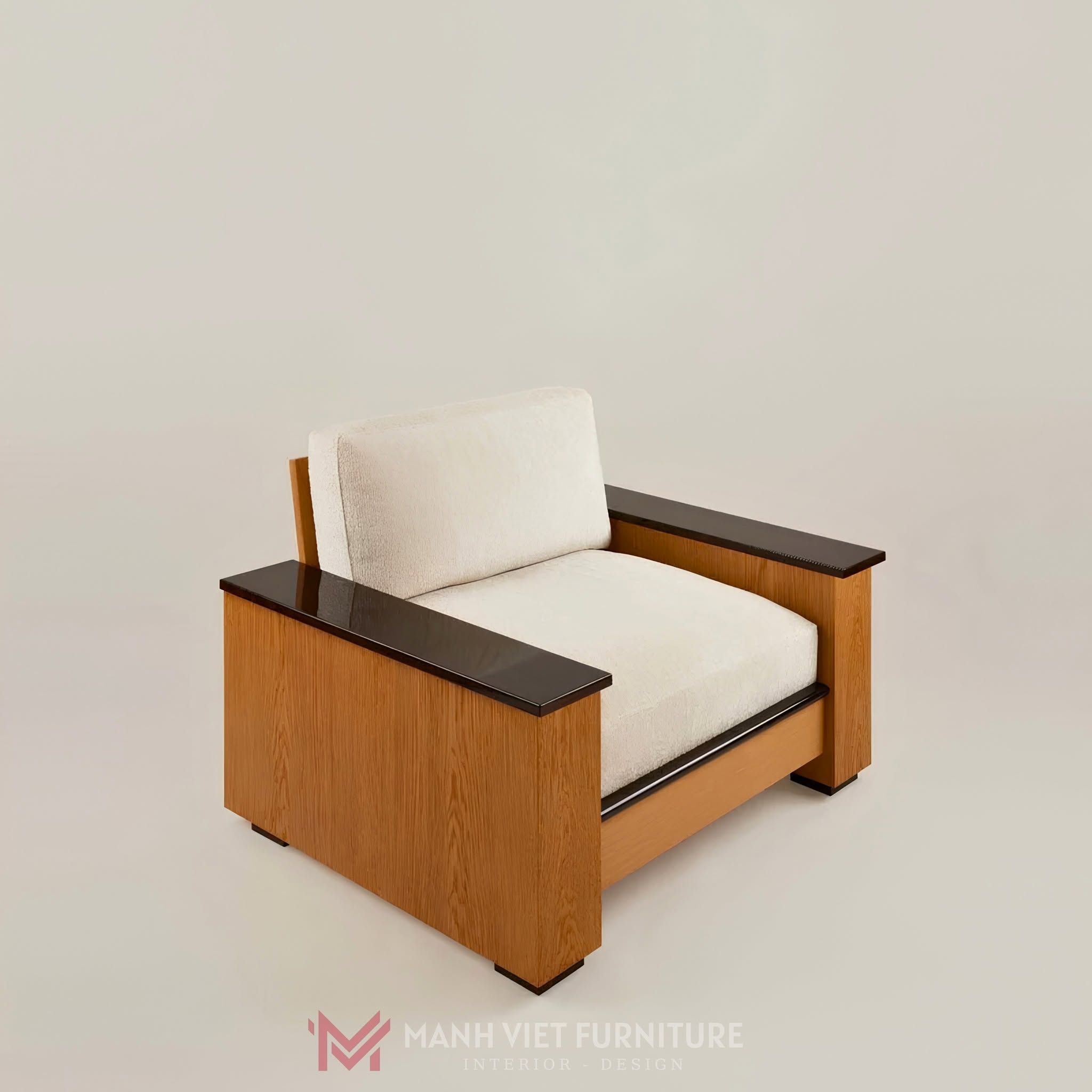 Le Capitaine Armchair
