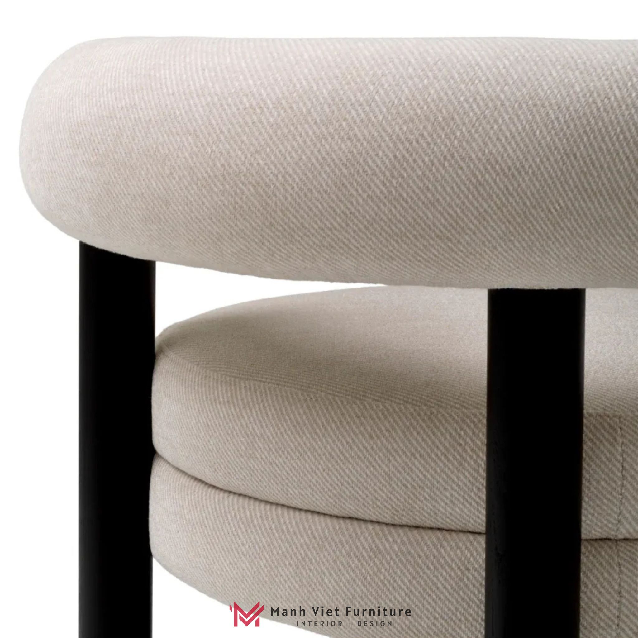 𝐌𝐨𝐝𝐞𝐫𝐧 𝐃𝐢𝐧𝐢𝐧𝐠 𝐂𝐡𝐚𝐢𝐫