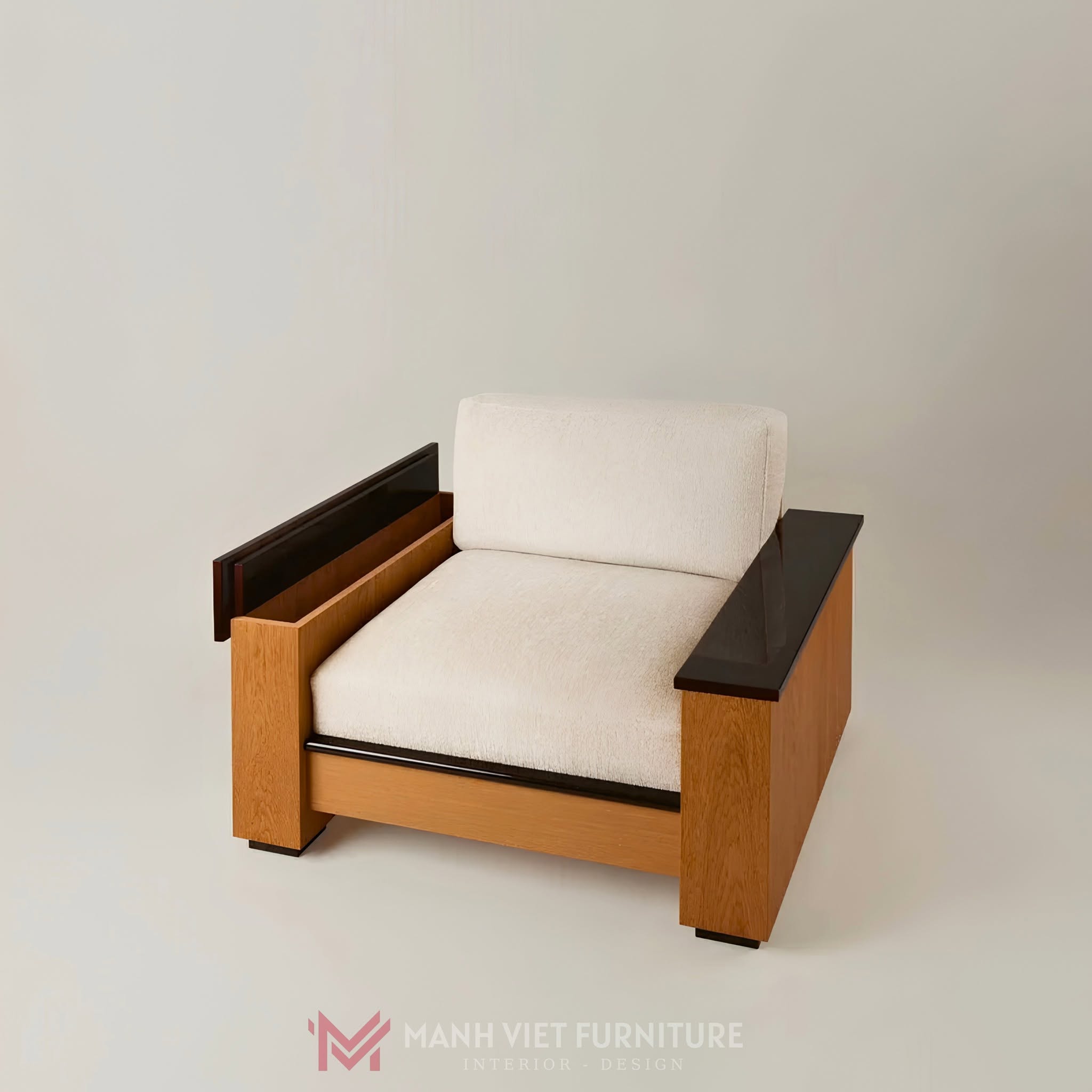 Le Capitaine Armchair