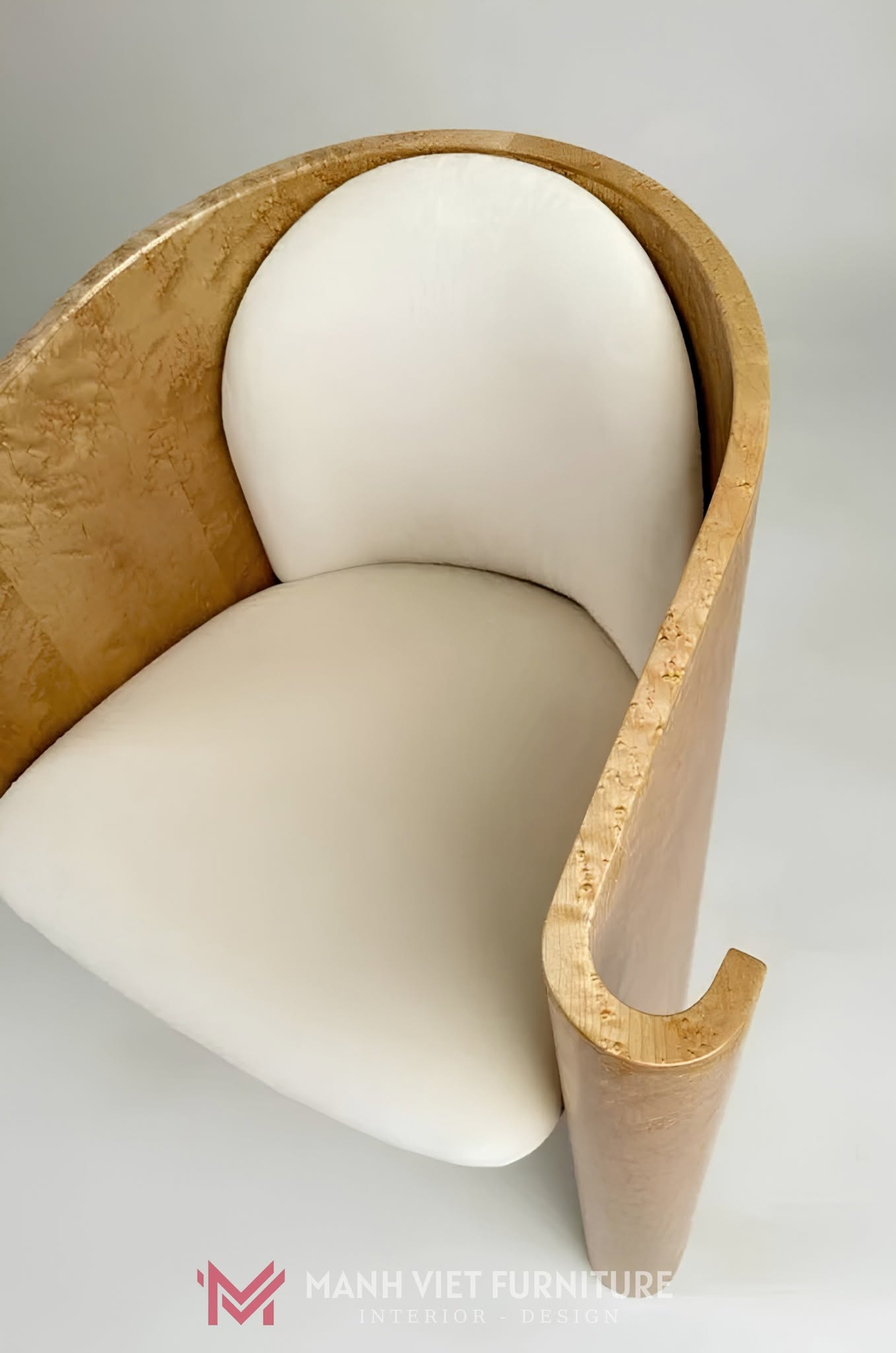 Volute Chair